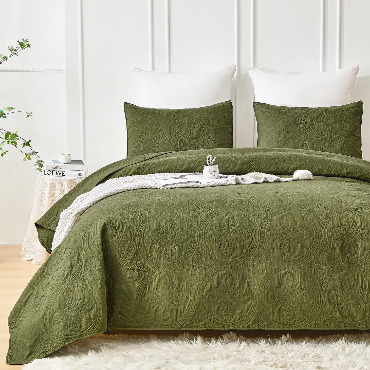 Olive Green Floral Bedspread Set - Lightweight for All Seasons